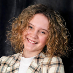 Elaine Holm