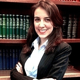 Carolina Diamantino Esser Santana