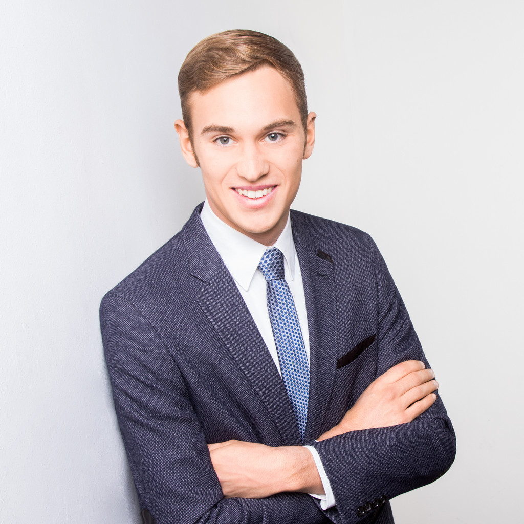 Phillip Reiss Passive Mandates Equity Portfolio Management DWS