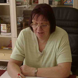 Dr. Erika Ostholt