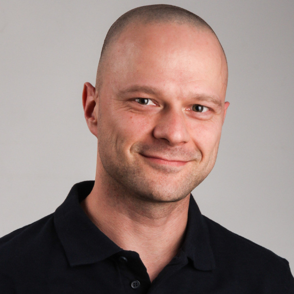 Jörg Helfrich Senior Operations Manager Caseking GmbH XING