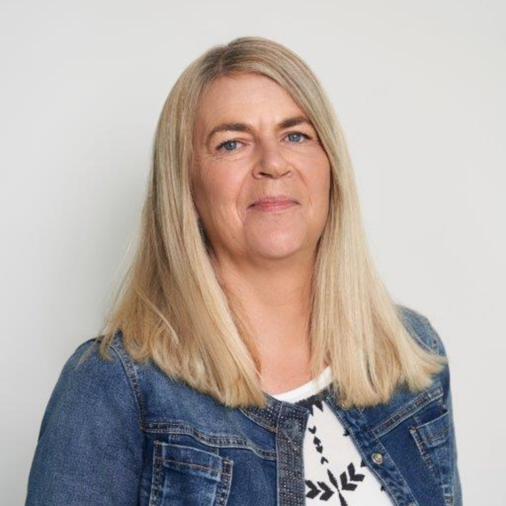 Ursula Tröscher Einkäuferin RAG Austria AG XING