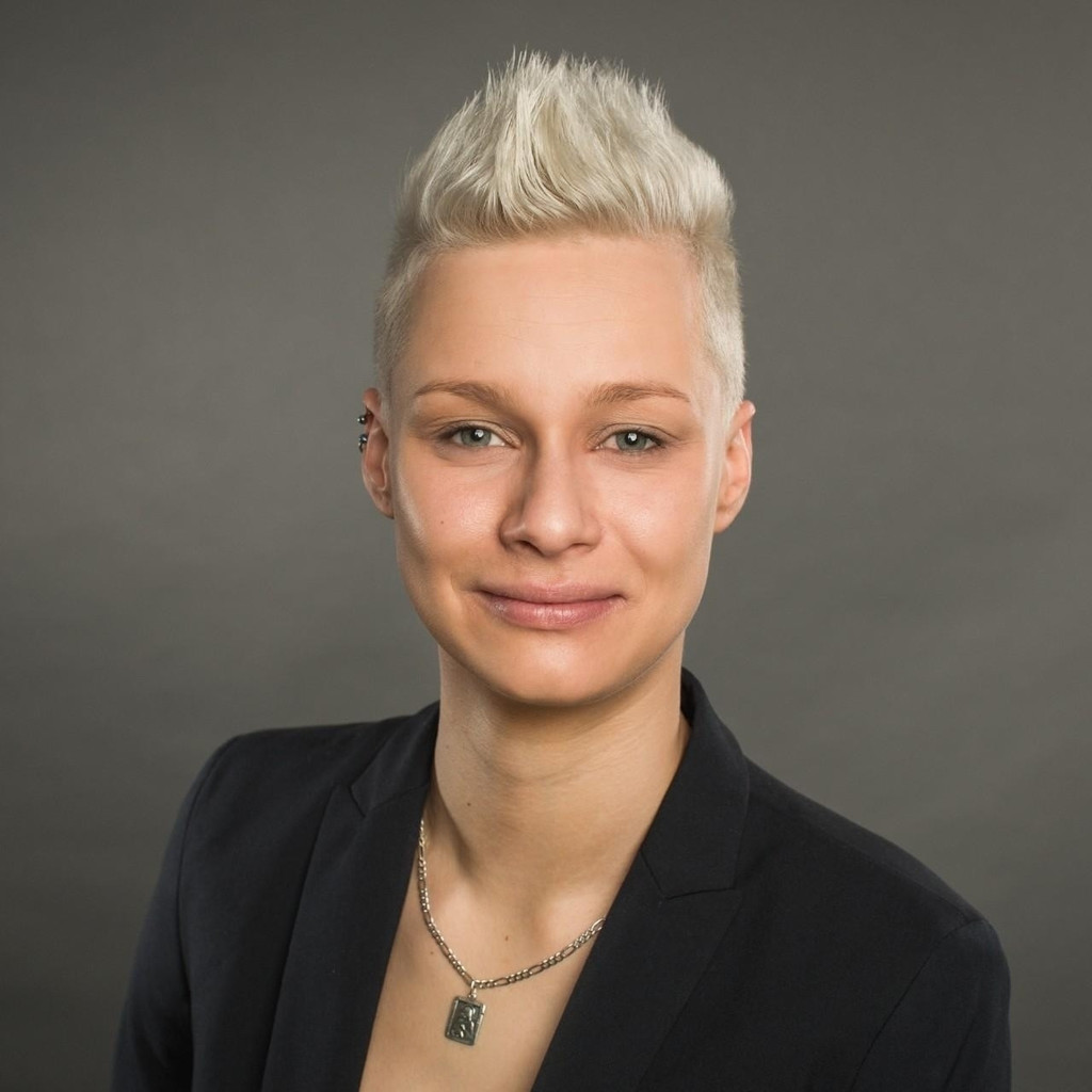 Alexandra Behrens Teamleiterin KiKxxl GmbH XING