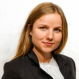 Nina Zuber