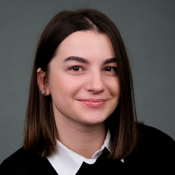 Elena Rau
