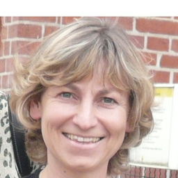 Dr. Annett Bartels