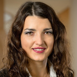 Dr. Andrada Junge
