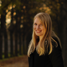 Anne Helmstädt