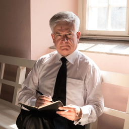 Dr. Wolfgang Kaul
