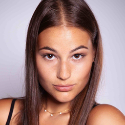 Samara Uicker-Darwish