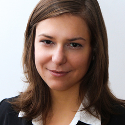 Eszter Kalmar