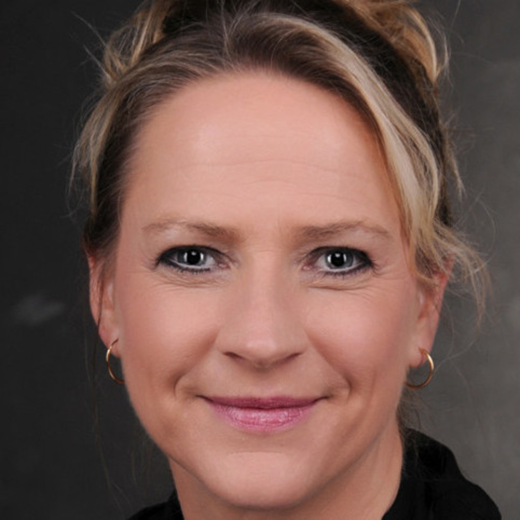 Social Media Profilbild Anja Hagenau 