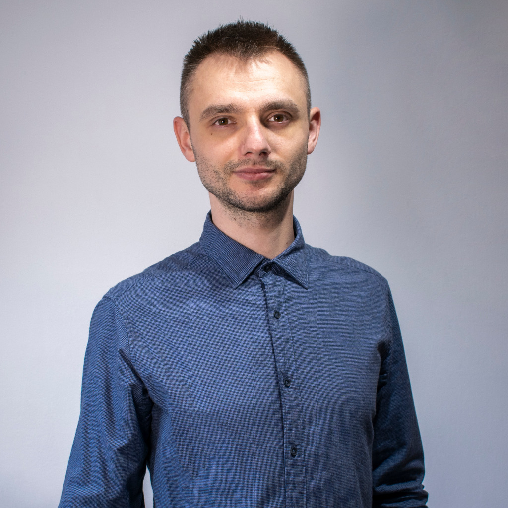 Balázs Béres: Ausbildung und Berufserfahrung | XING