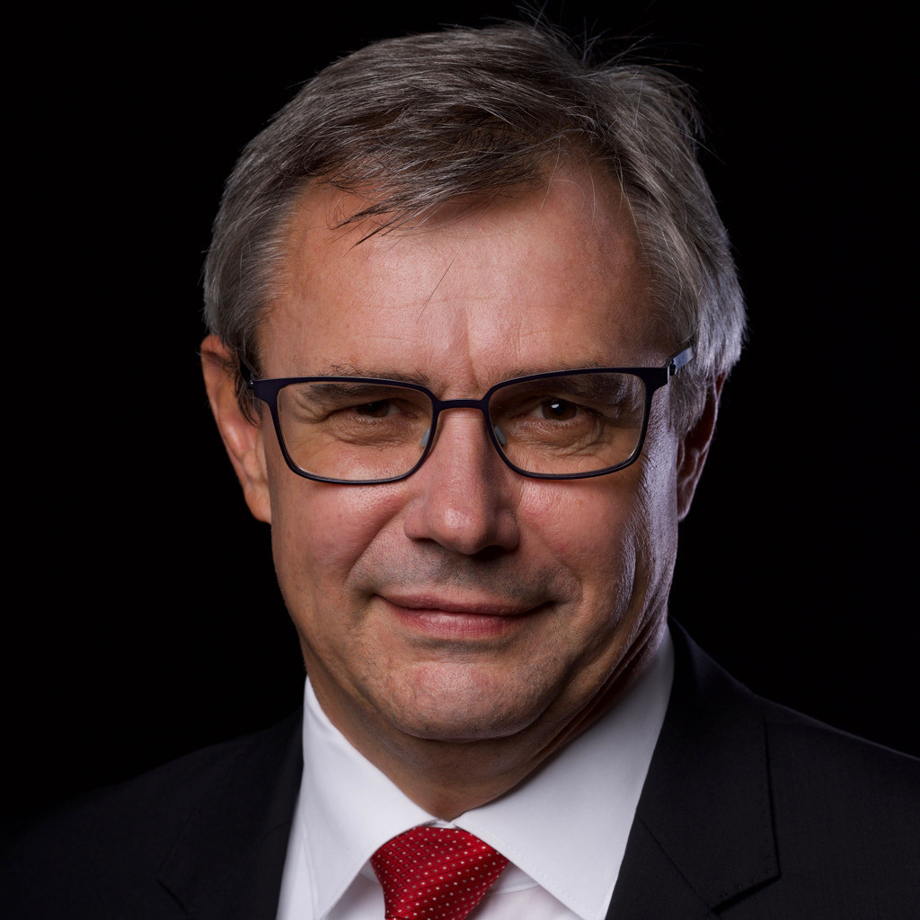 Dipl.Ing. Remo Viscardi CEO NetModule AG XING