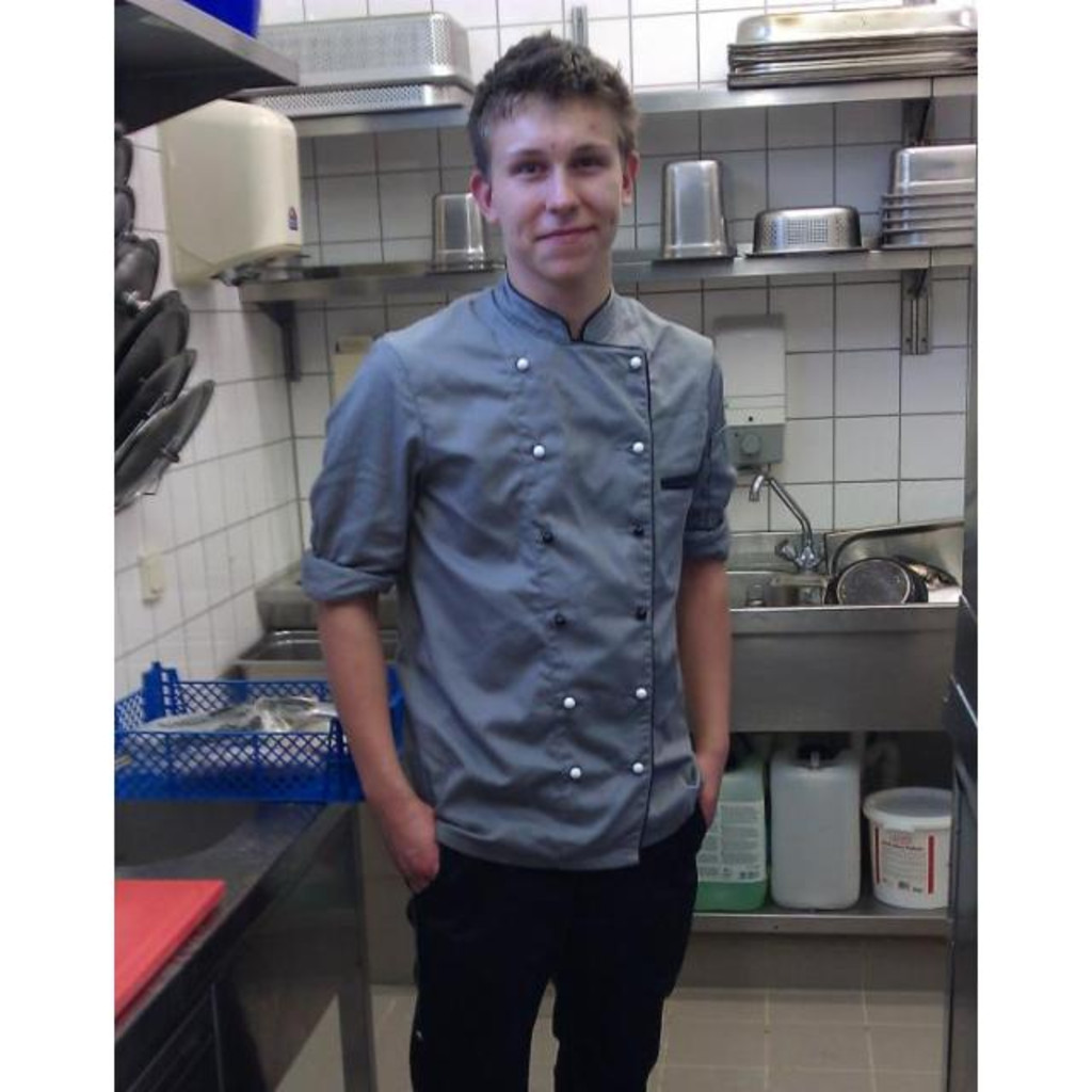 Richard Lorenz in der Personensuche von Das Telefonbuch