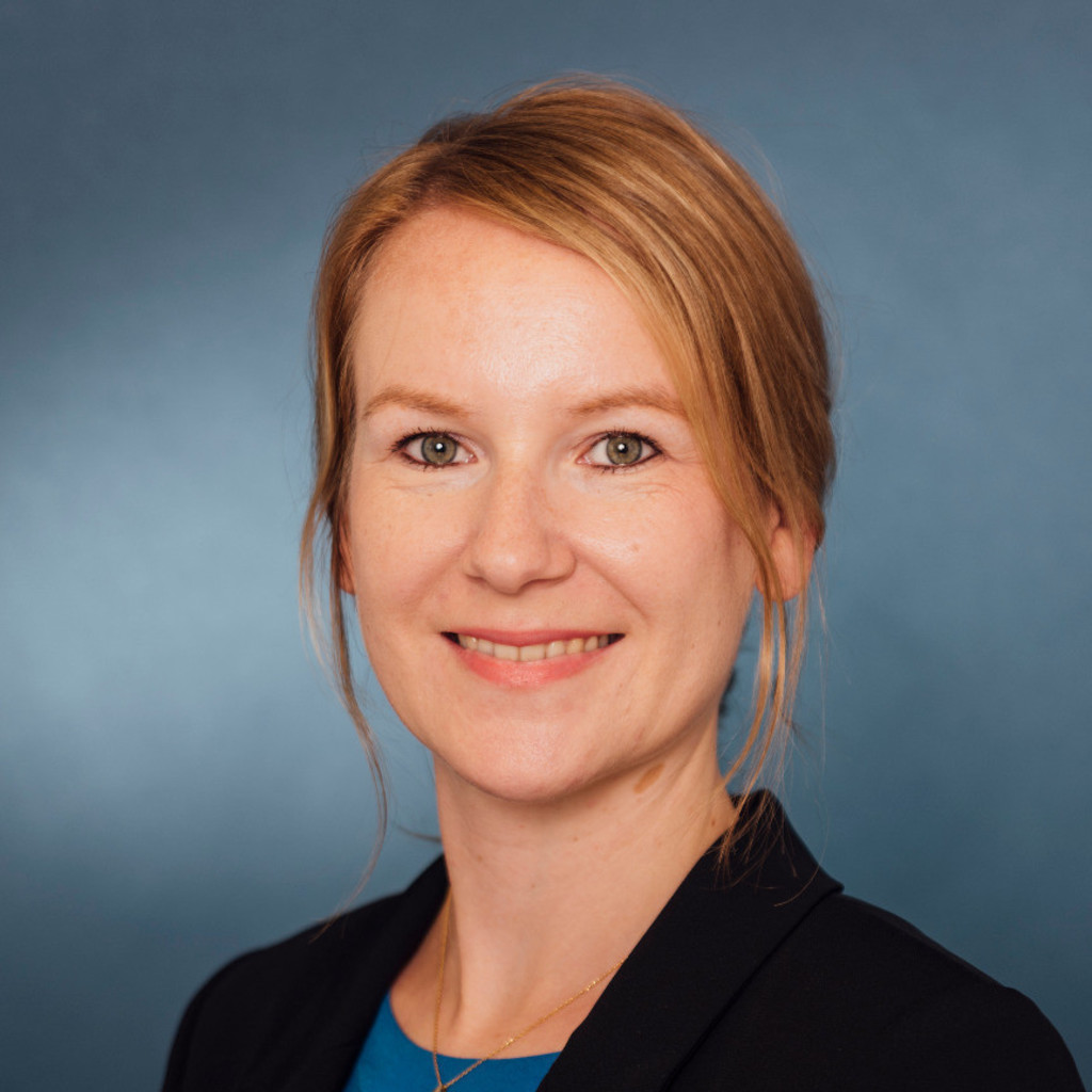 Carmen Mundt Marketing Referentin Kuraray Europe GmbH XING