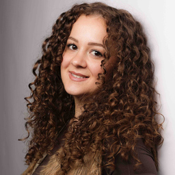 Melina Marie Fischer