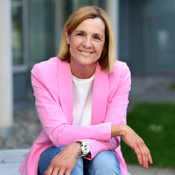 Claudia Dabelstein