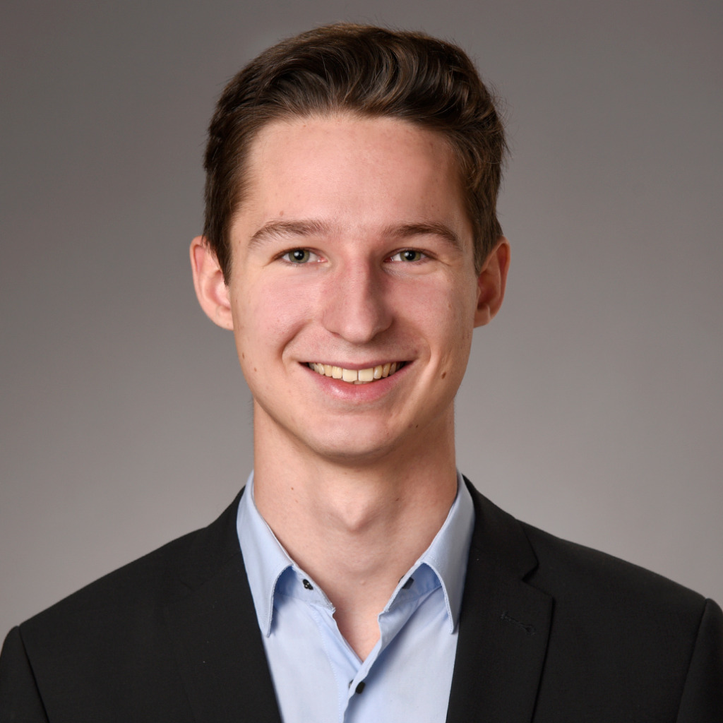 Leonard Achterkamp Außenwirtschaft/ Internationales Management HAW