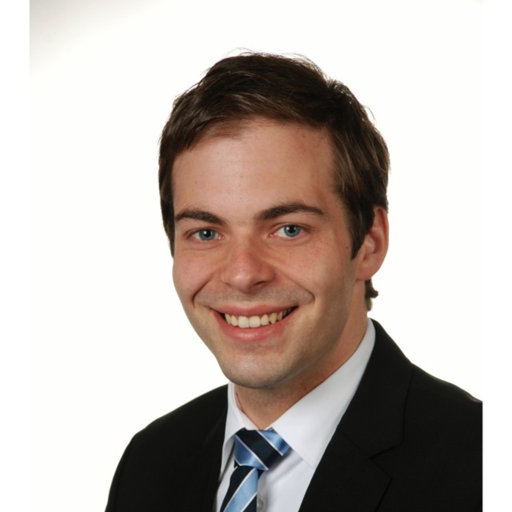 Peter Mayr International Customs Strategy and Foreign Trade BMW