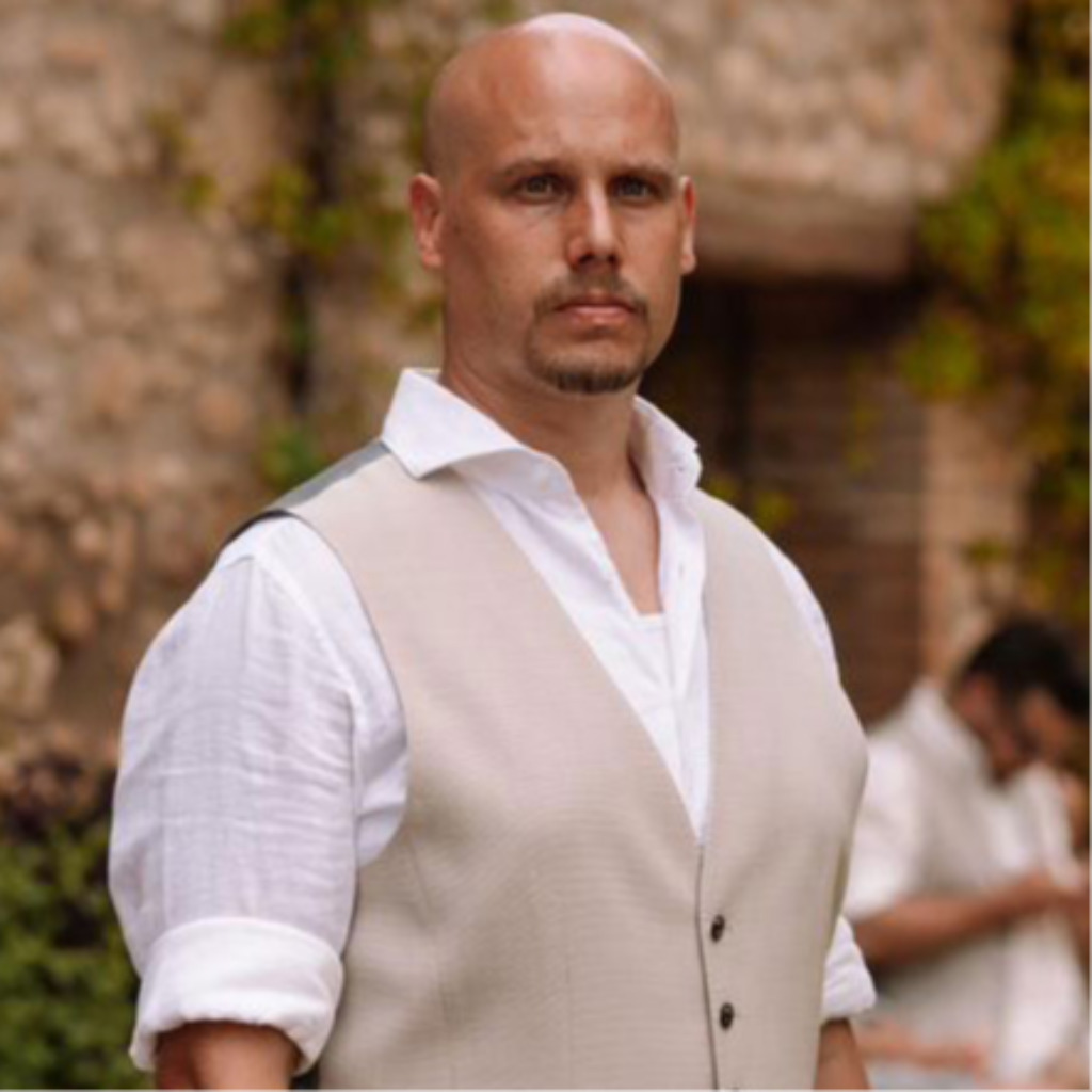 Tim Juretzek CEO Jur Solutions GmbH XING