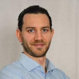 Dr. Stefan Feth