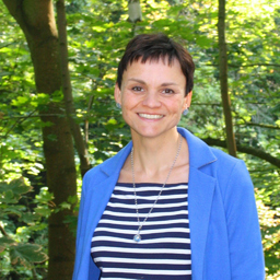 Dr. Nora Wetzold