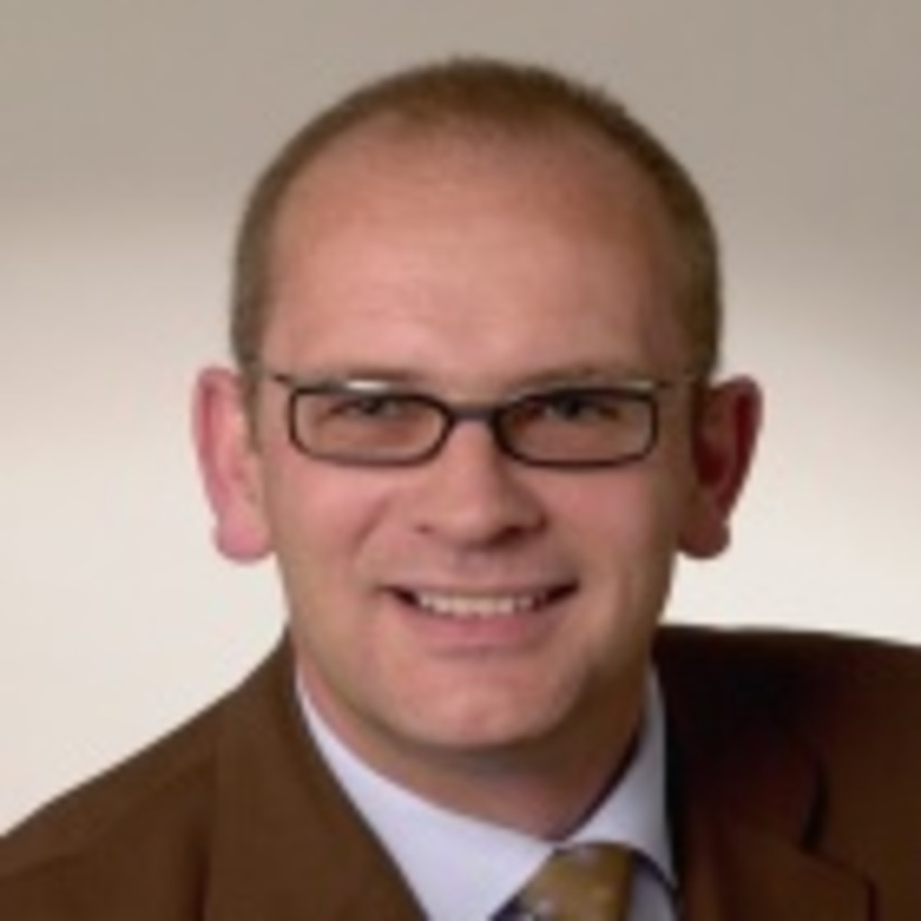 Lutz aus Siegen in der Personensuche von Das Telefonbuch