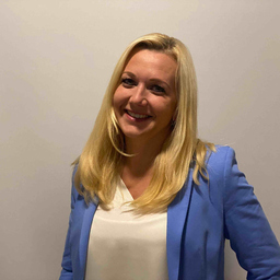 Nicole Kiesling