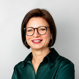Dr. Christine Hutter