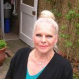 Jacqui Robbins