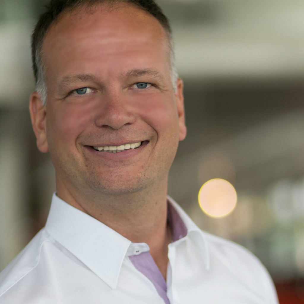 Eugen Roth Geschäftsführer Gady Family XING