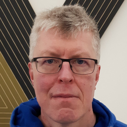Dr. Arne Scheuer