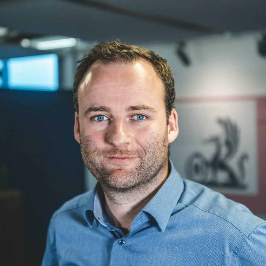 Folke Wollesen Teamleiter Vertrieb net services GmbH & Co. KG XING