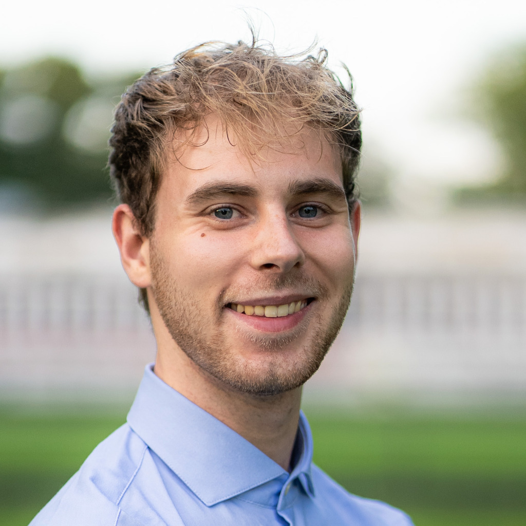 Julian Knebel Informationstechnischer Assistent Rheinische Akademie