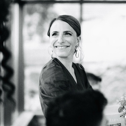 Corinna Bernard