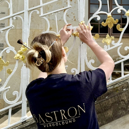 Karina Bastron