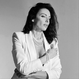 Julia Lukanova