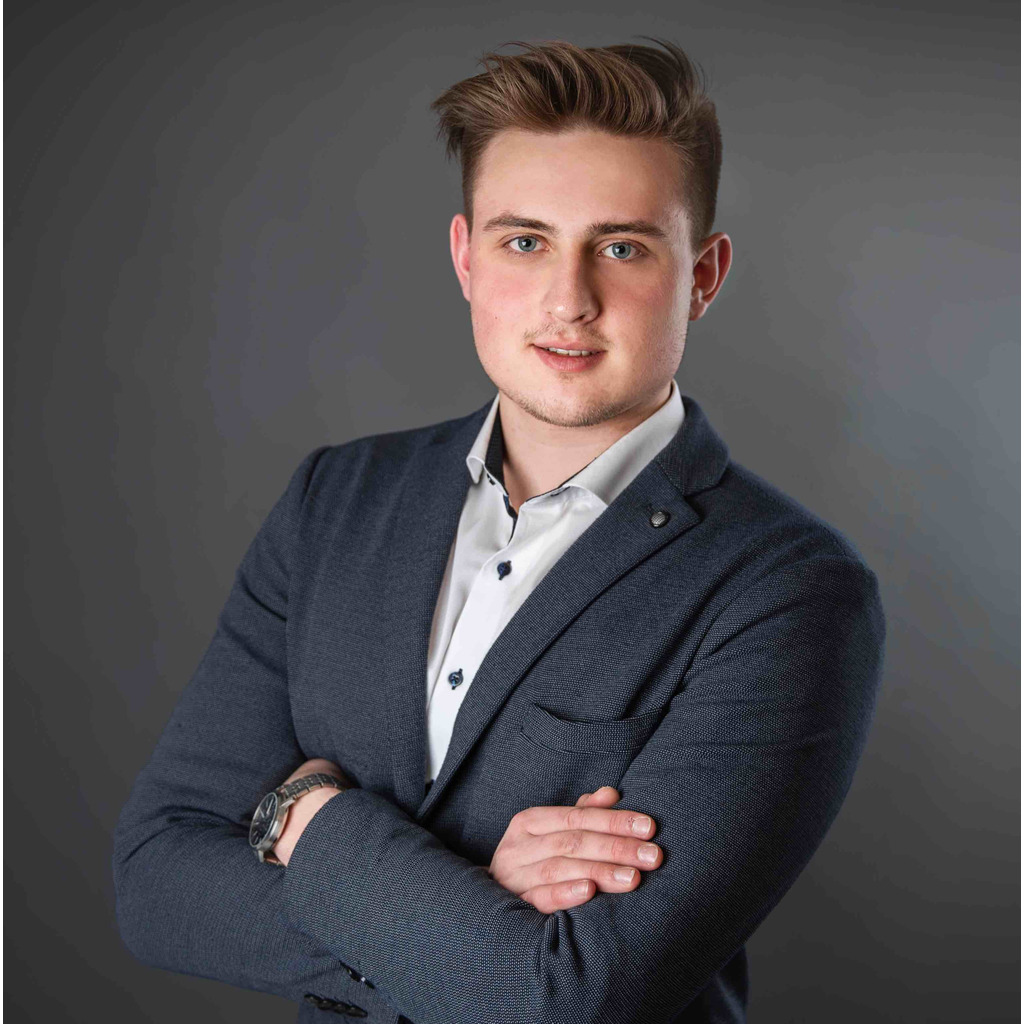 Eric Keck Bauleiter Schlüsselfertigbau LIST Gruppe XING