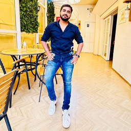 KARTHIK Mahesh