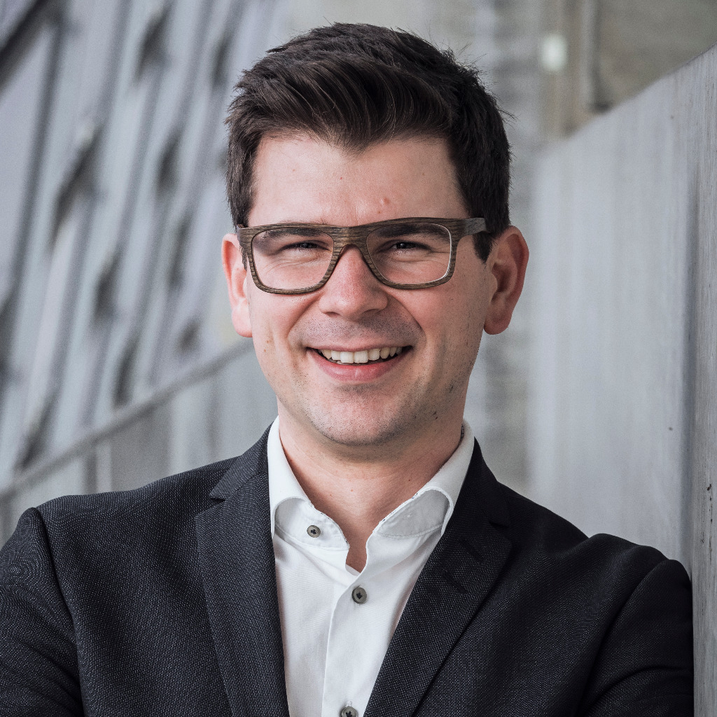 Christoph Platzer - CEO Parkside Interactive - XING