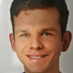 Daniel Treuer