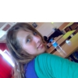 Özlem Çelik
