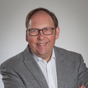 Peter Gruber MBA