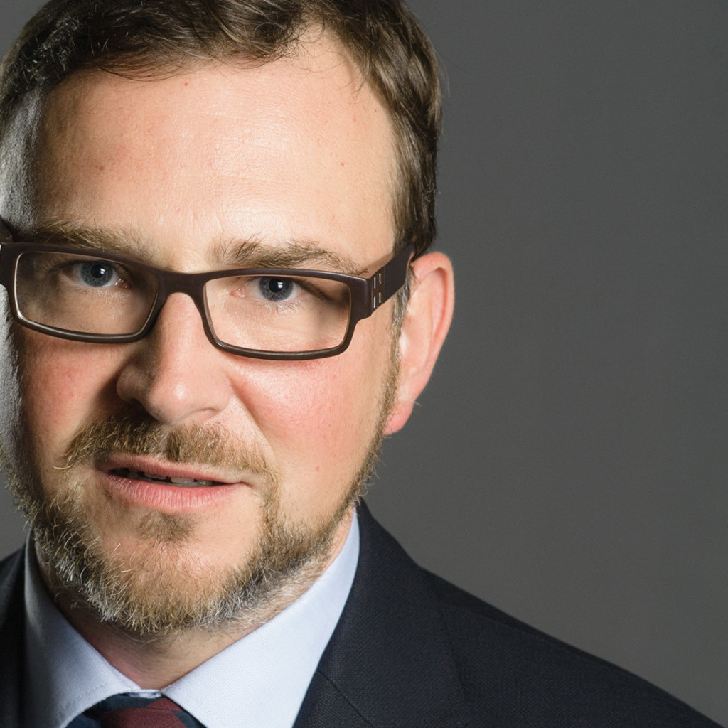 Mag. Bernhard Breunlich Managing Partner lawyers & more I l & m