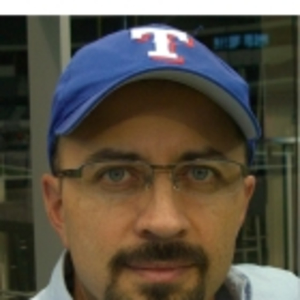 Enrique Arroyave Proprietary Trader/Analyst SelfDirected Trader XING