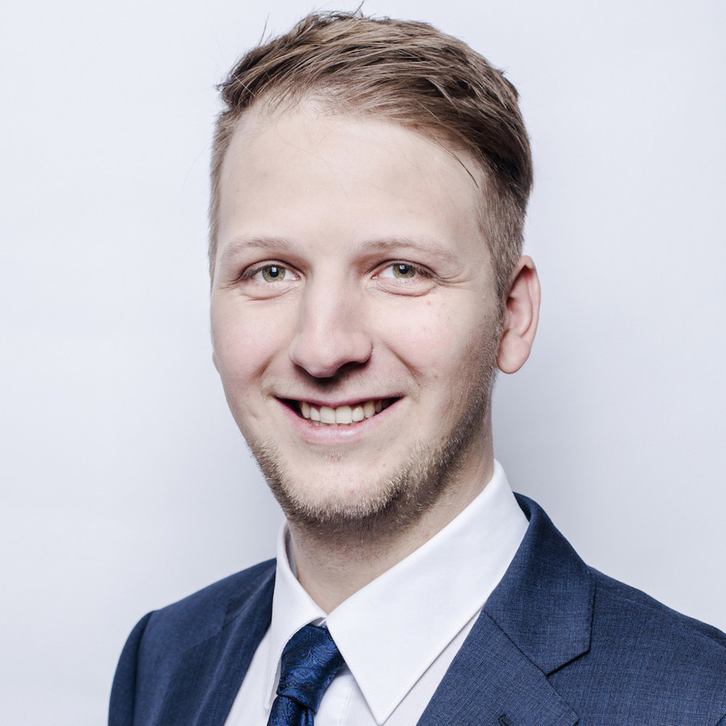 Matthias Pflugbeil Manager Operations / Head of Operations DACH