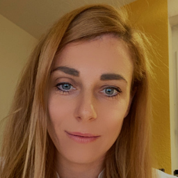 Bernadett Lukacs