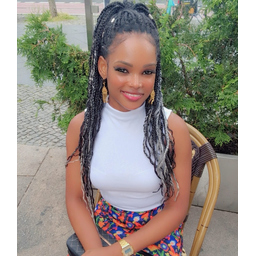 Rossanna Rosaly Hirujo Manon de Preuss