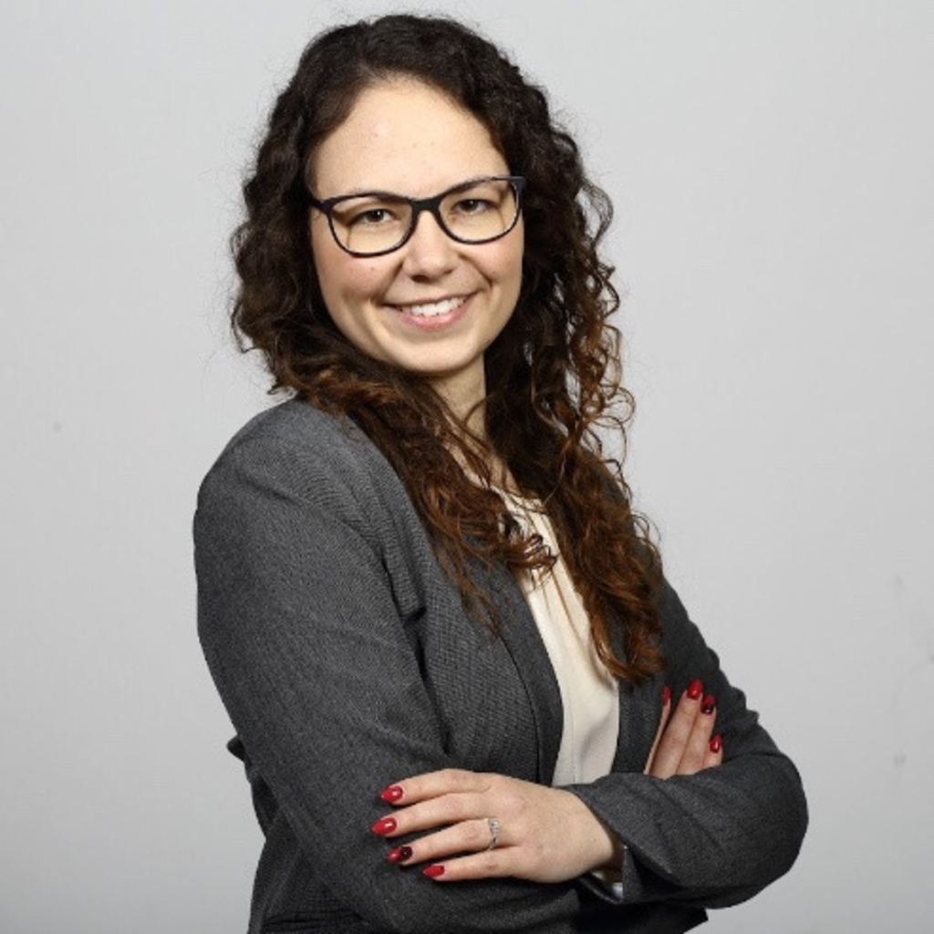 Judith Portmann Business and Economics Universität Basel XING